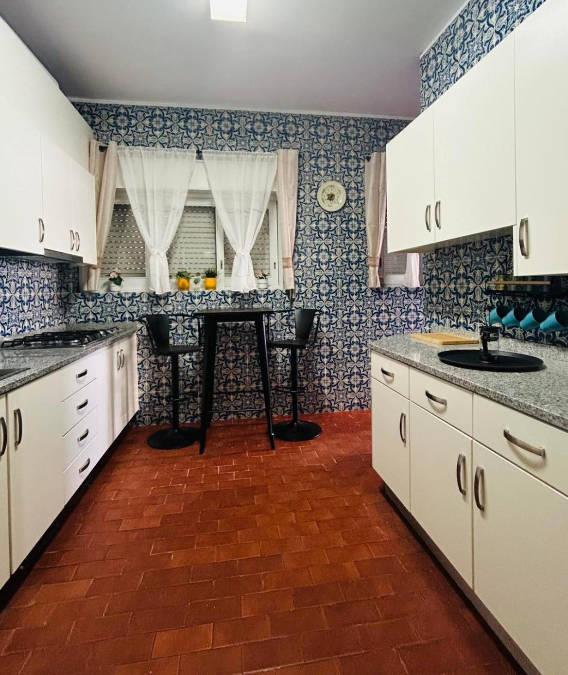 Отель 5Ps House Брага Экстерьер фото